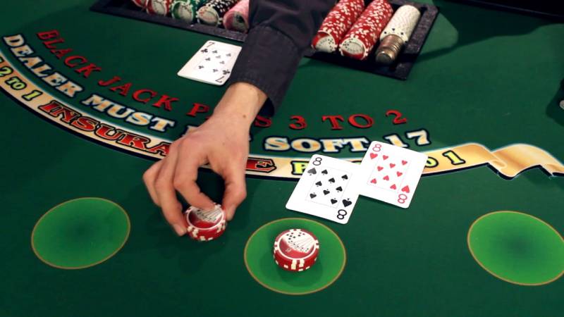 Các quy tắc đặc biệt trong Blackjack