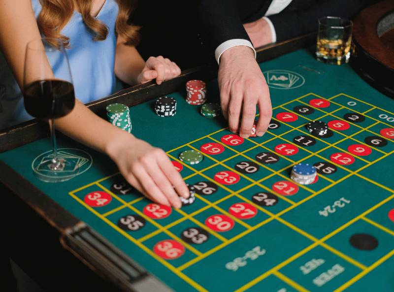 Cách Chơi Roulette Luôn Thắng Với Chiến Lược Ẩn 5 Chiến lược Phân Tán Rủi Ro Thông Minh